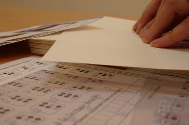 Apprentissage de l'alphabet braille 