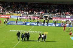 Sophie, France et Isabelle juste avant le coup d'envoi du match de rugby